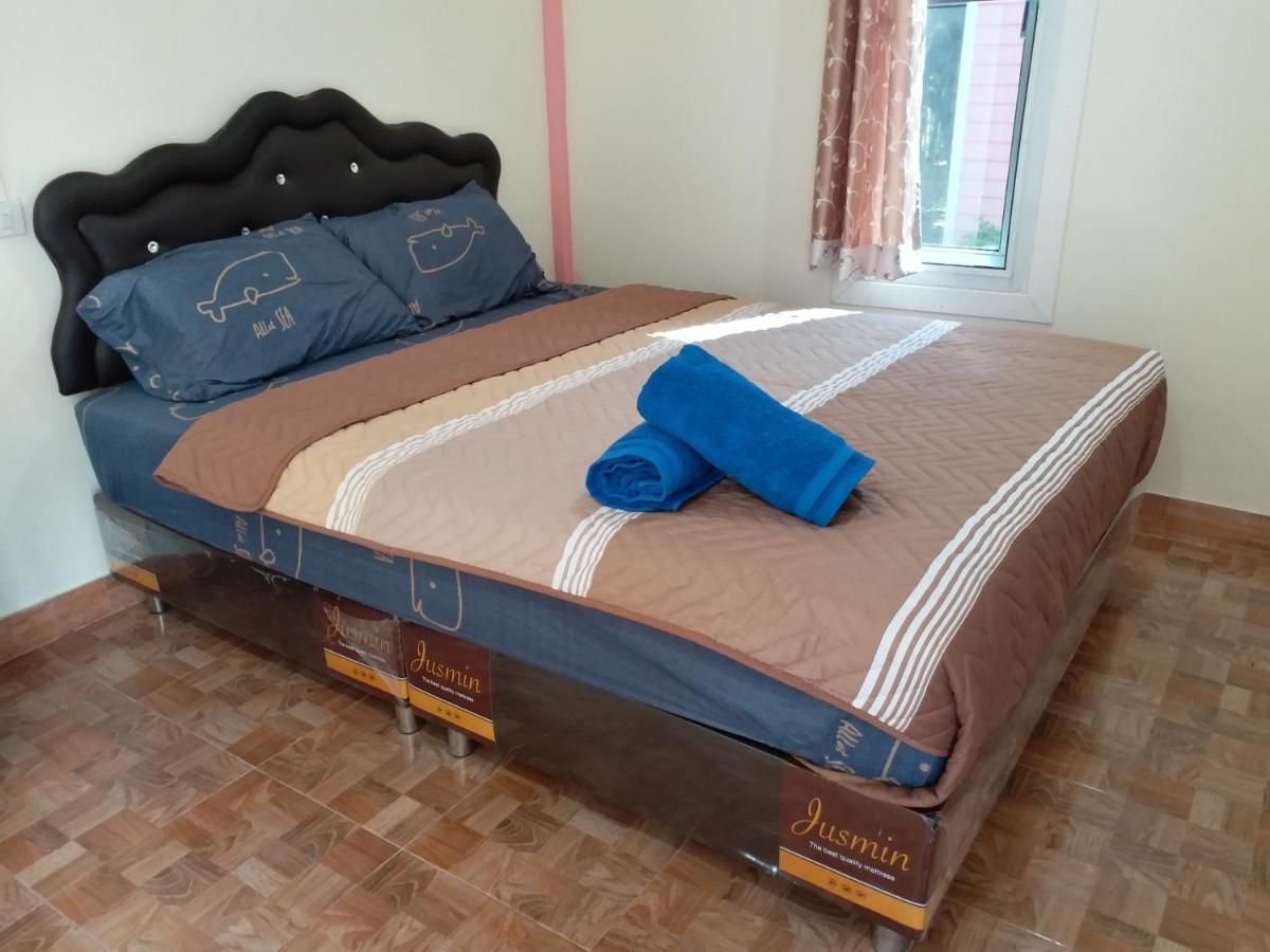 Baan Hin Sai Suay Hotel Nong Sarai Exterior foto